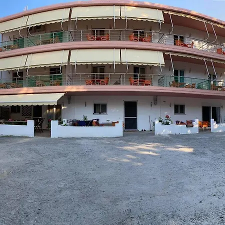 Dimos Apartments Kokkino Nero Exterior photo